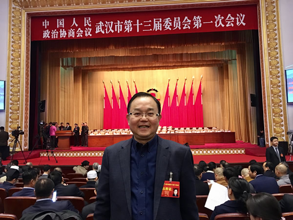 激光領(lǐng)軍人物陳義紅：勇抓機(jī)遇，創(chuàng)業(yè)光谷